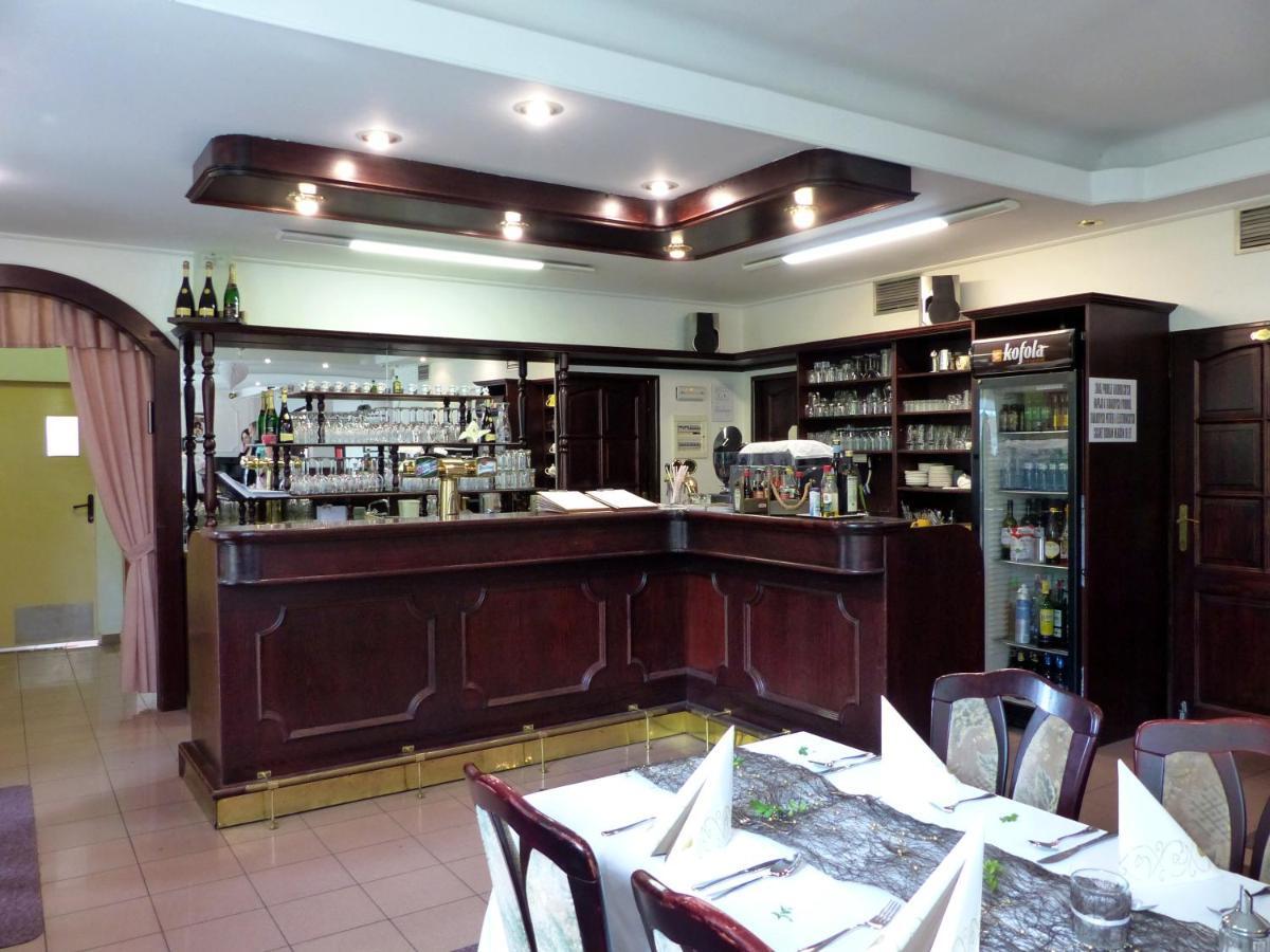 哈莫尼公寓酒店 Chodov  外观 照片